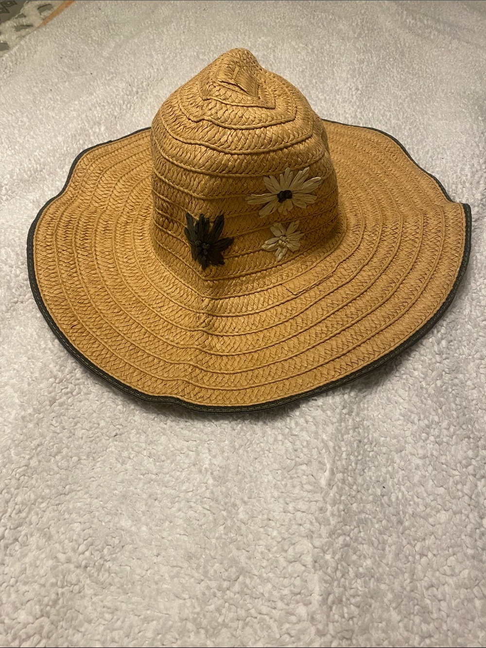 Classic Tan Straw Sun Hat with Floral Trim